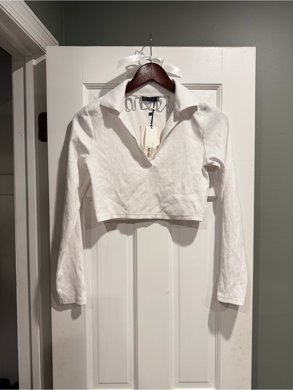 Zara NWT women’s White Cropped Polo Long-Sleeve Top size Medium